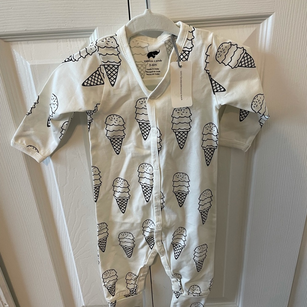 Monica & Andy on the go one piece romper ice cream print size 3-6 month